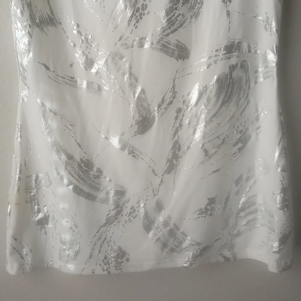 Dots Shell Top - Picture 4 of 8